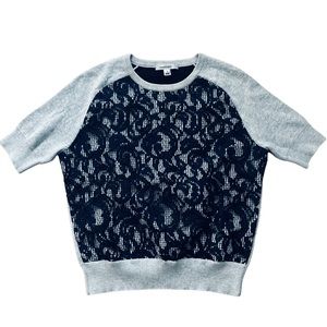 CARVEN🦩Short-sleeve sweater Lt Gray/ Navy Sz:S.  Mint condition